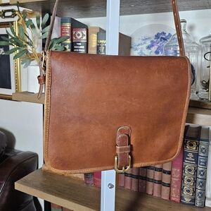 Vintage 70s or 80s Coach NY Saddle Buckle Courier Station bag